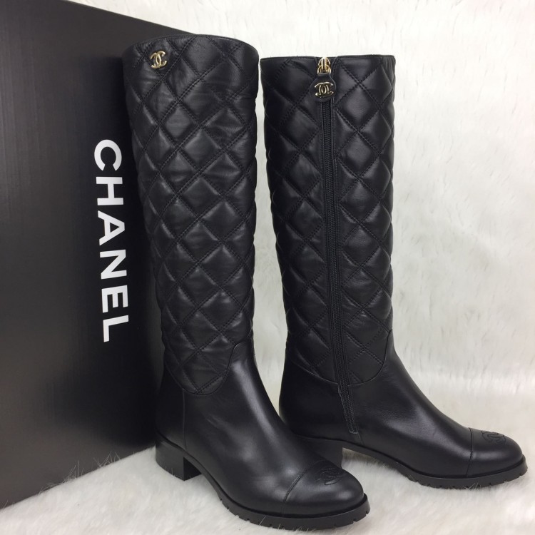 CHANEL QUİLTED LAMBSKİN BOOT KAPİTONE SİYAH